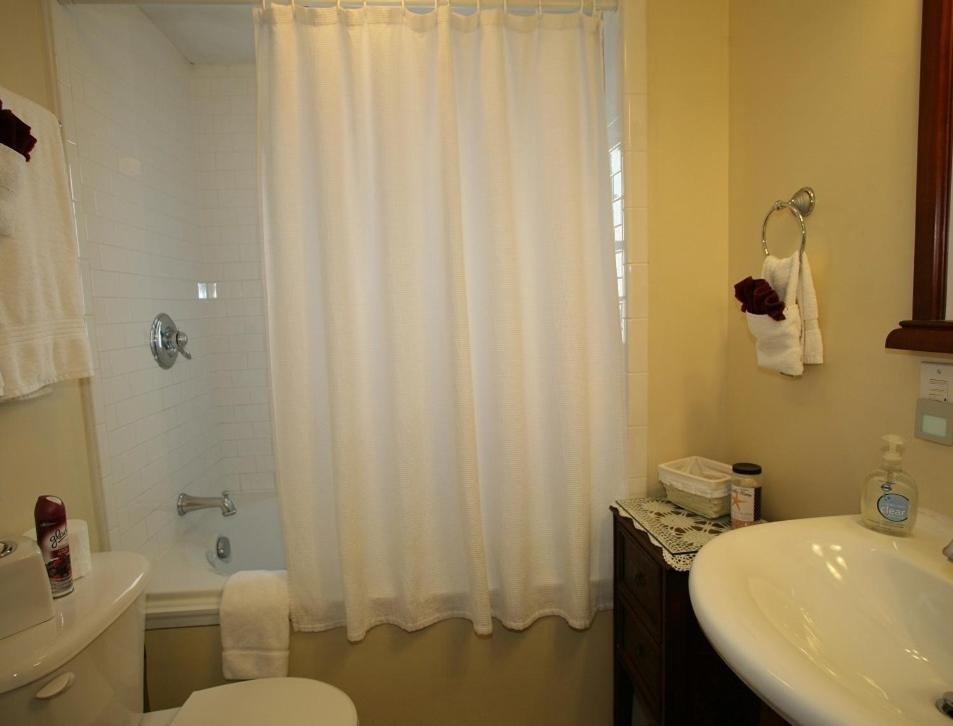 The Bacchus Inn Bed & Breakfast Cape May Cameră foto
